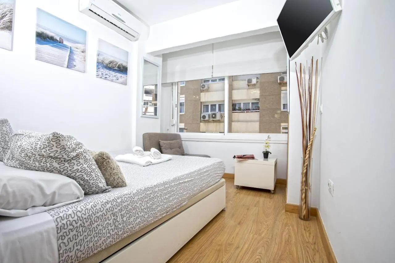 Livemalaga Malagueta Apartment 0*, Malaga